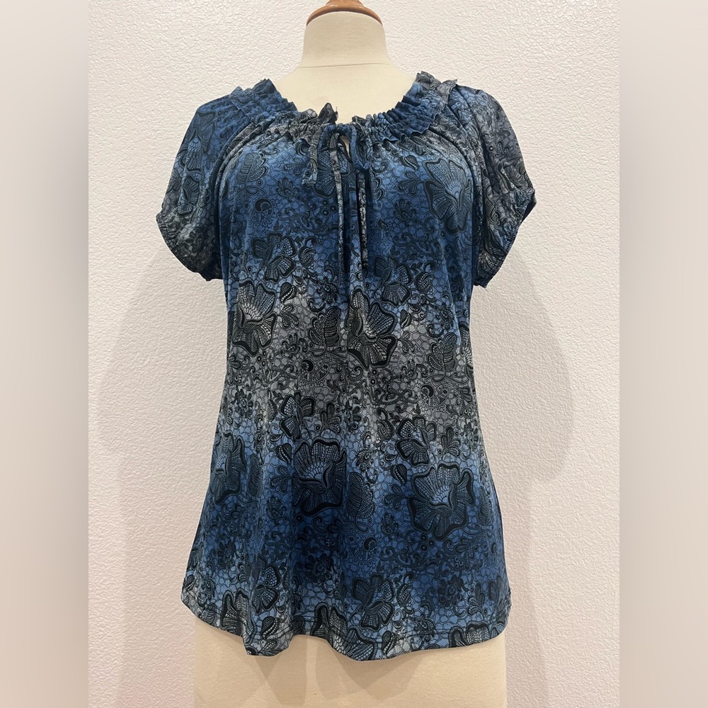 Vintage Claudia Richard Blue Floral‎ Women's Blouse.